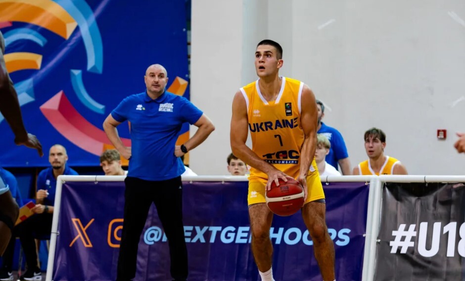 Юніорська збірна України зіграє проти Польщі на чемпіонаті Європи U-18: анонс матчу
